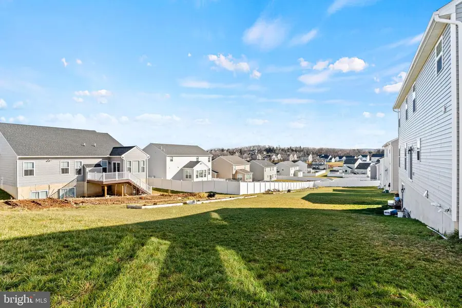 911 Ashfield Drive, Carlisle, PA 17015 - Image #3