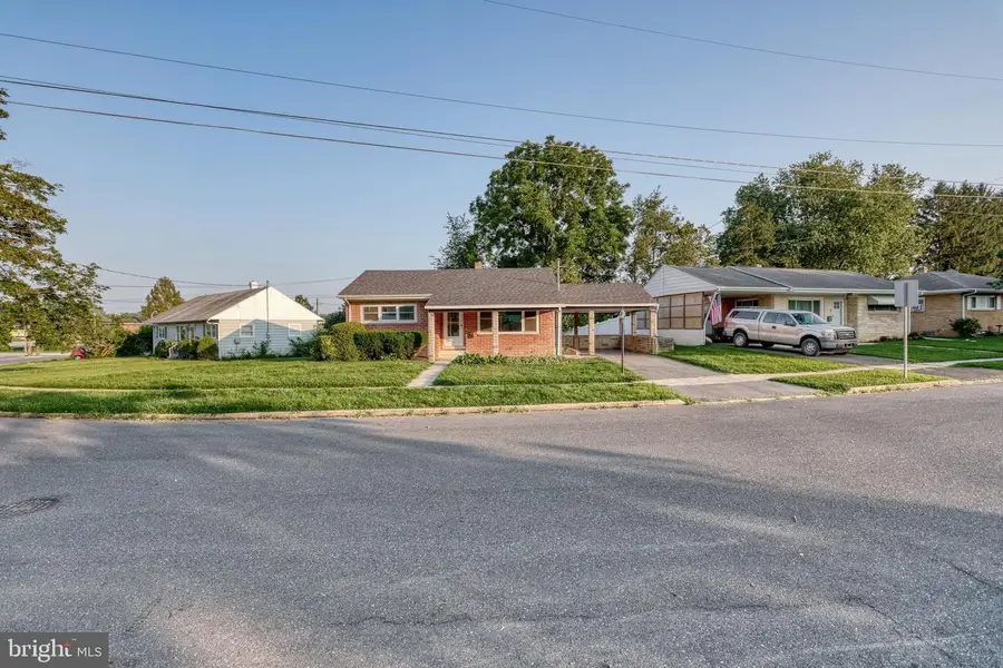 5 William Penn Dr, Camp Hill, PA 17011 - Image #3