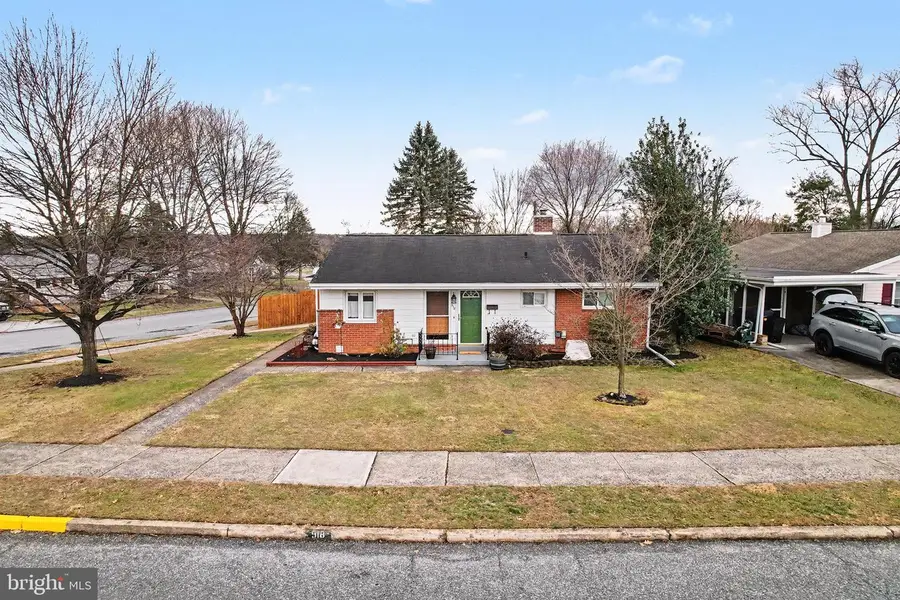 518 E Coover Street, Mechanicsburg, PA 17055 - Image #2