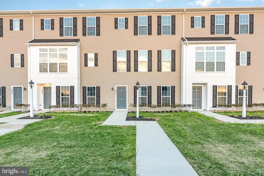 3242 Parade St, Mechanicsburg, PA 17055 - Image #2