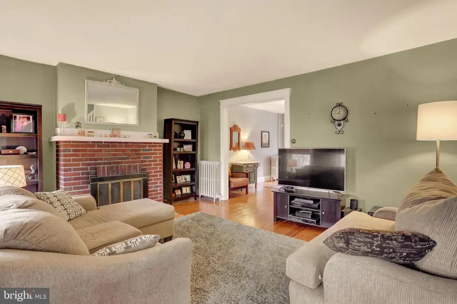 1424 Market St, Camp Hill, PA 17011 - Image #3