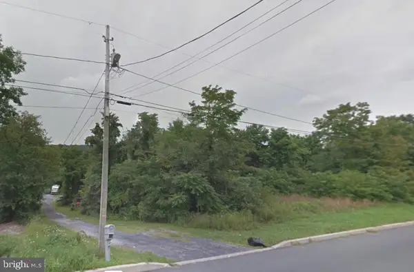 625 Mountain St, ENOLA, PA 17025