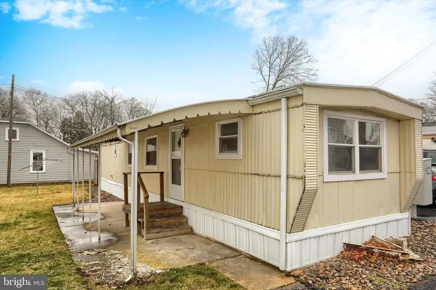 850 Orchard Ave, Camp Hill, PA 17011 - Image #2