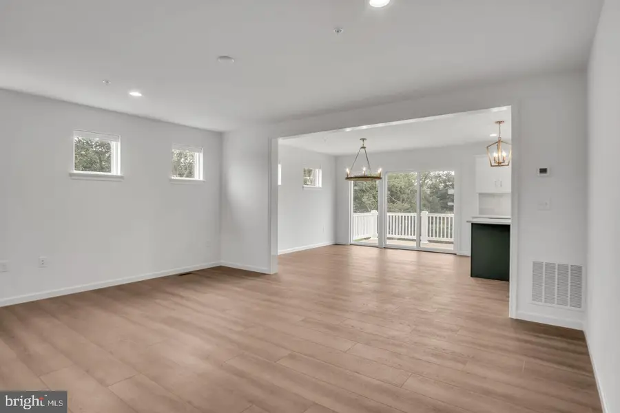 2147 S Autumn Chase Drive, Mechanicsburg, PA 17055 - Image #3