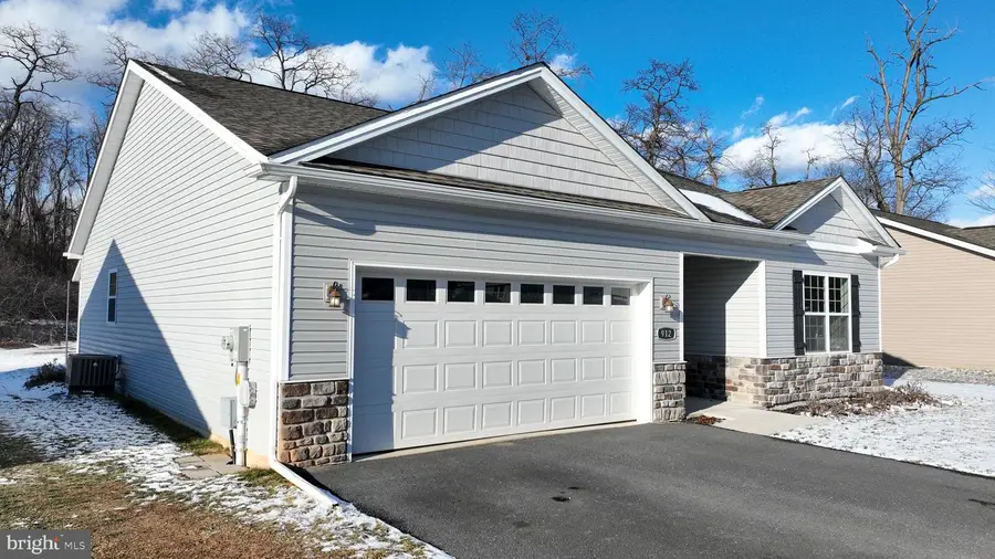 912 Cavalry St, Carlisle, PA 17013 - #3