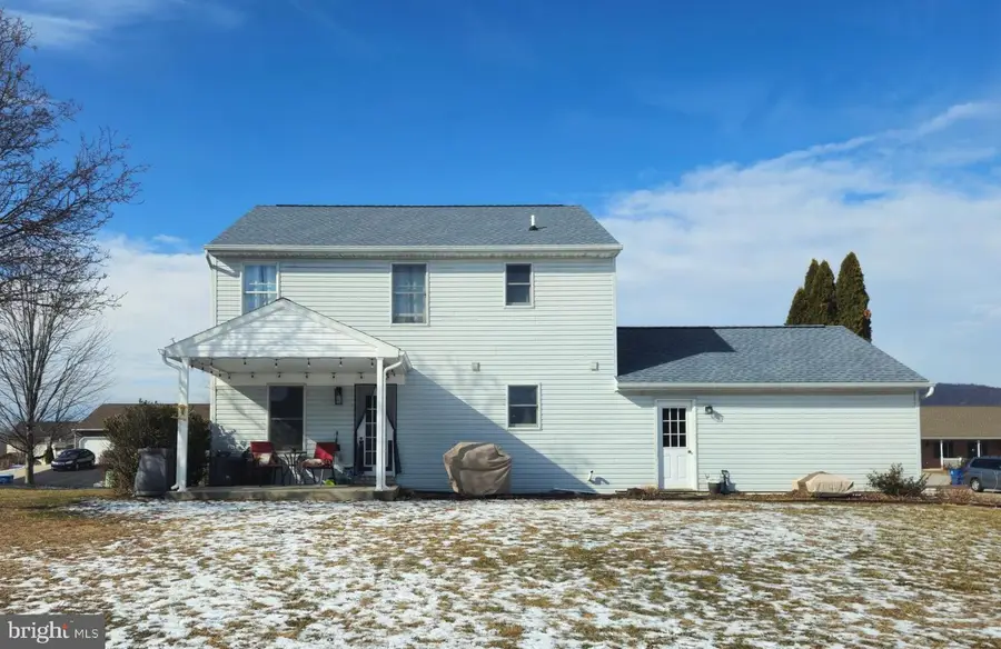 31 Longstreet Dr, Carlisle, PA 17013 - #2