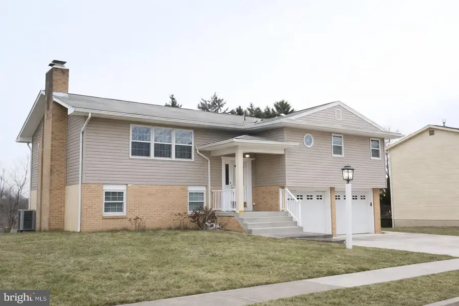 440 Sioux Drive, Mechanicsburg, PA 17050 - Image #2