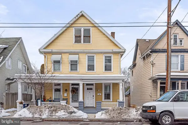 430 W Simpson St, MECHANICSBURG, PA 17055