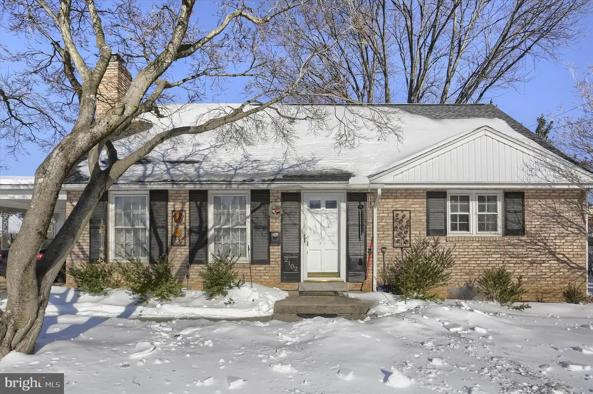 2102 Parkside Rd, Camp Hill, PA 17011 - #1