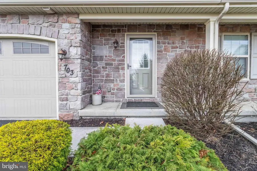 703 Jonathan Court, Mechanicsburg, PA 17055 - #2