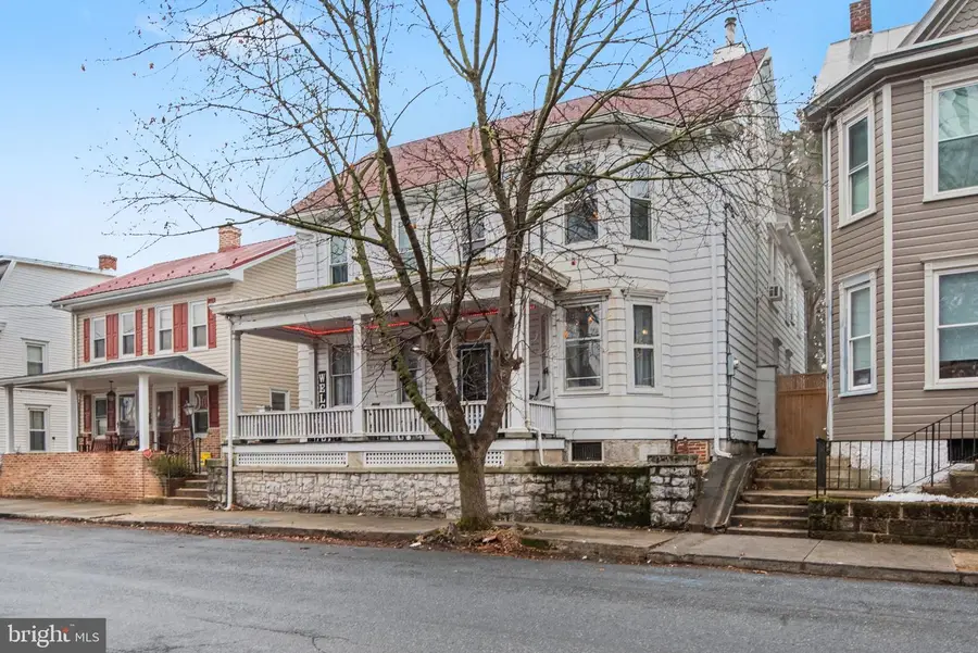 40 Parsonage St, Newville, PA 17241 - #3