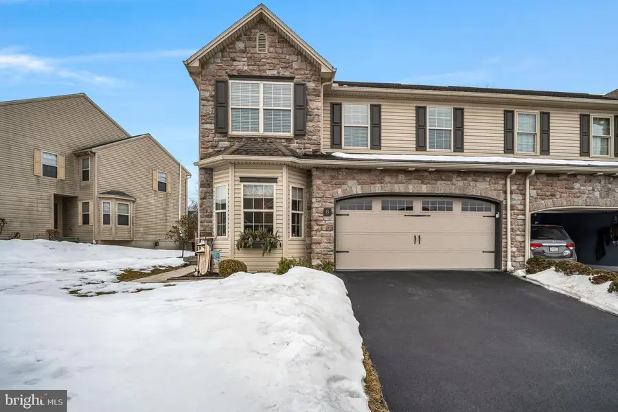 8 Glenn Vw, Carlisle, PA 17013 - #2