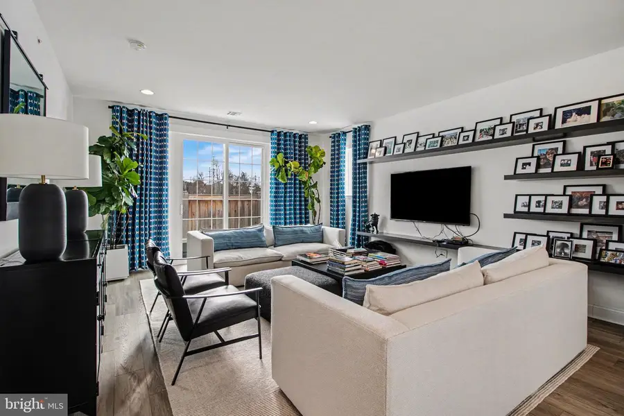 1313 Carnegie Way, Mechanicsburg, PA 17055 - #3