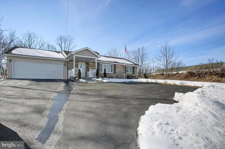 620 Longs Gap Road, Carlisle, PA 17013 - #2