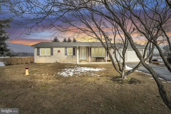 647 N Middle Road, NEWVILLE, PA 17241