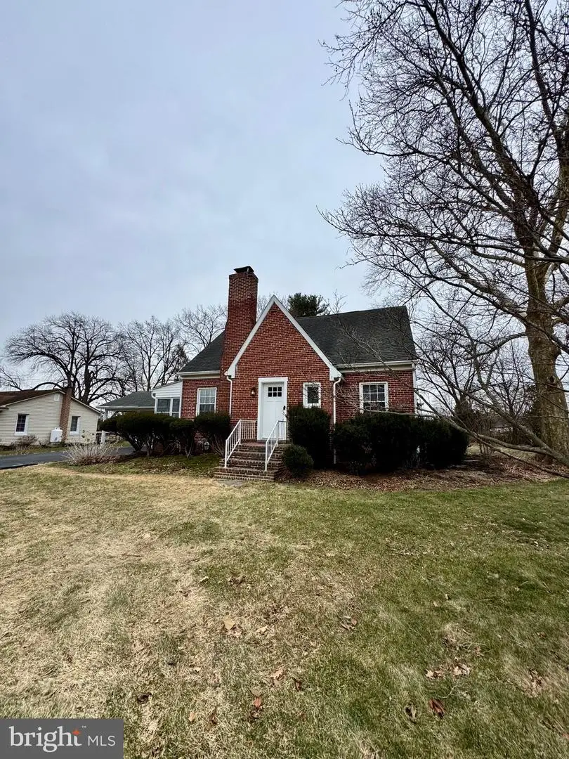 927 Hamilton Street, Carlisle, PA 17013 - #1