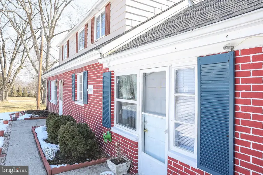 1024 E Lisburn Road, Mechanicsburg, PA 17055 - #2