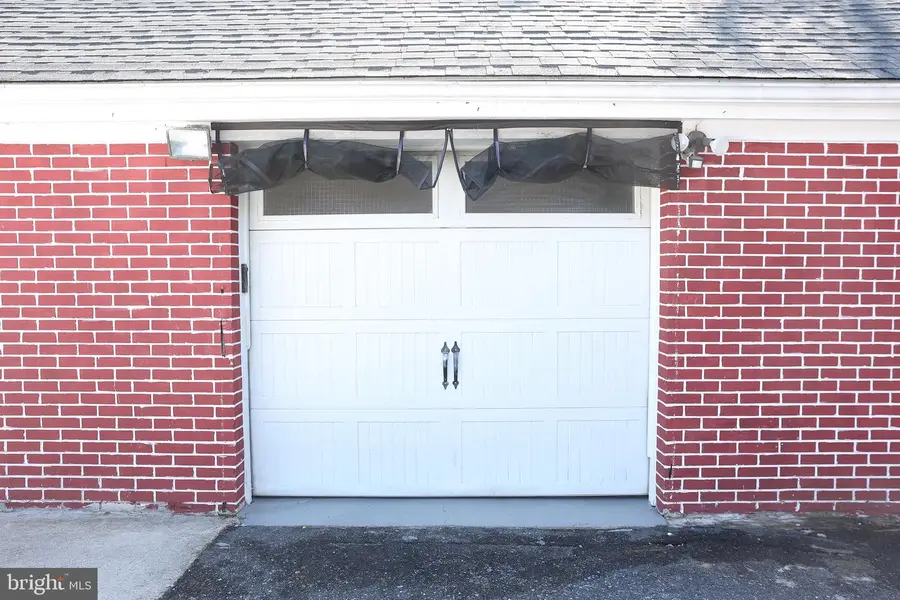 1024 E Lisburn Road, Mechanicsburg, PA 17055 - #3