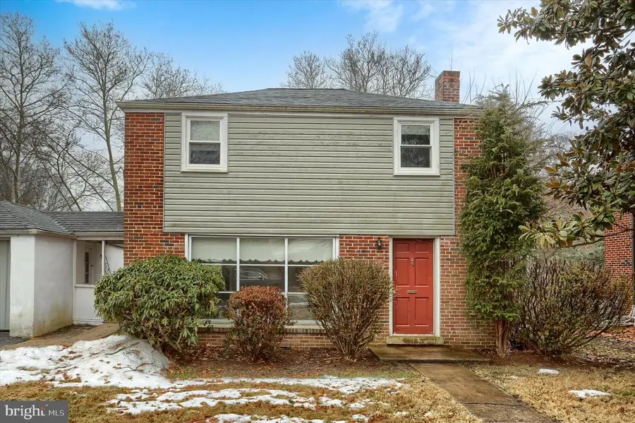 3 Highland Dr, Camp Hill, PA 17011 - #2