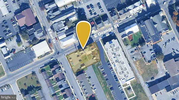 8 E Orange Street, SHIPPENSBURG, PA 17257