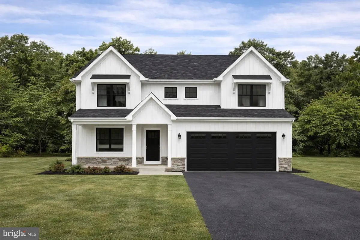 2 Stream Dr, Carlisle, PA 17013 - #1