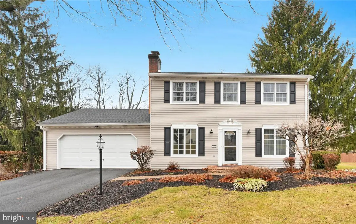 723 Florence Cir, Mechanicsburg, PA 17050 - #1