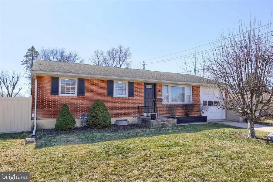 4830 Brian Rd, Mechanicsburg, PA 17050 - #3