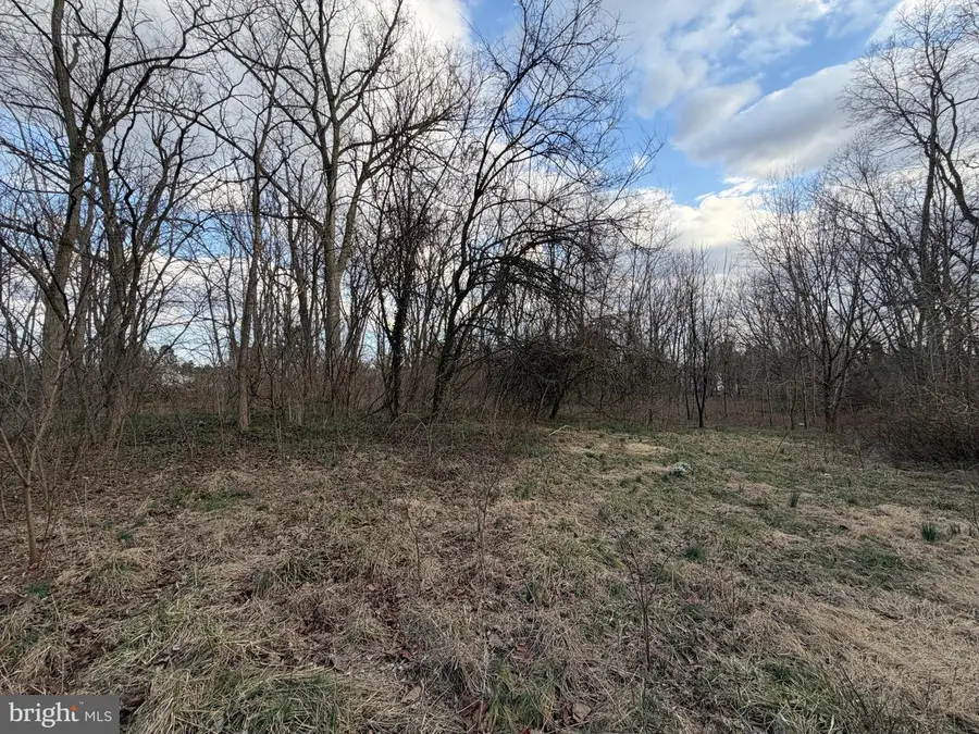 Redwood Dr, Carlisle, PA 17013 - #3