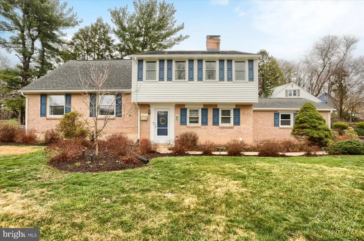 409 Blacklatch Ln, Camp Hill, PA 17011 - #1