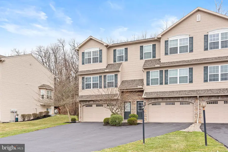 174 Old Schoolhouse Lane, Mechanicsburg, PA 17055 - #3