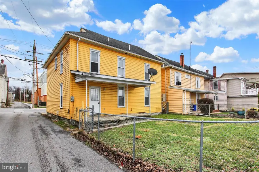 15 E Orange Street, Shippensburg, PA 17257 - #3