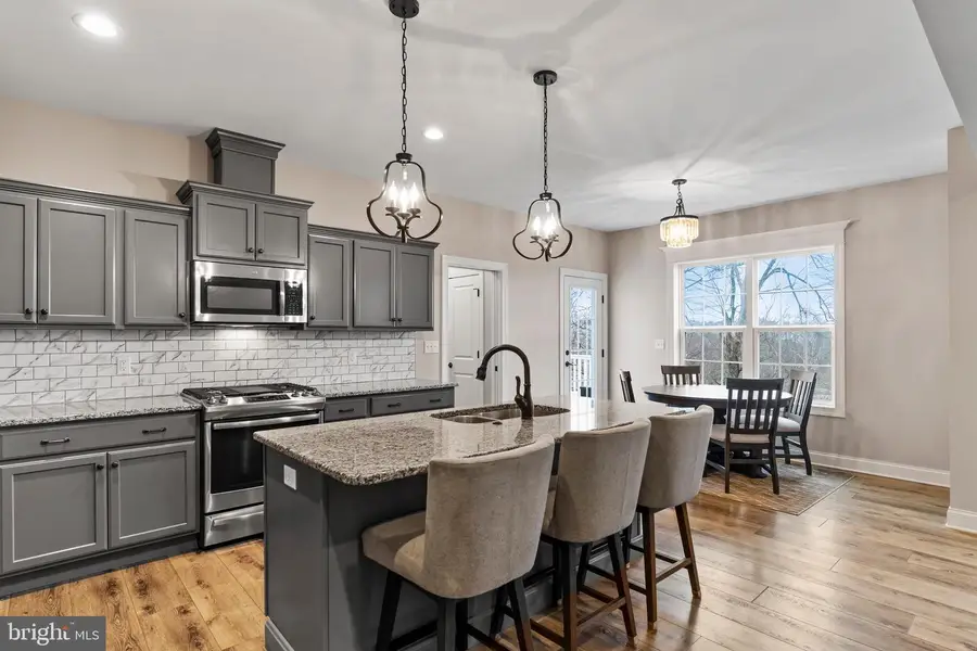 16 Bobolink Court, Mechanicsburg, PA 17050 - #3