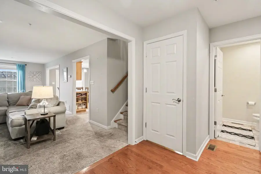 5260 Mendenhall Dr, Mechanicsburg, PA 17050 - #3