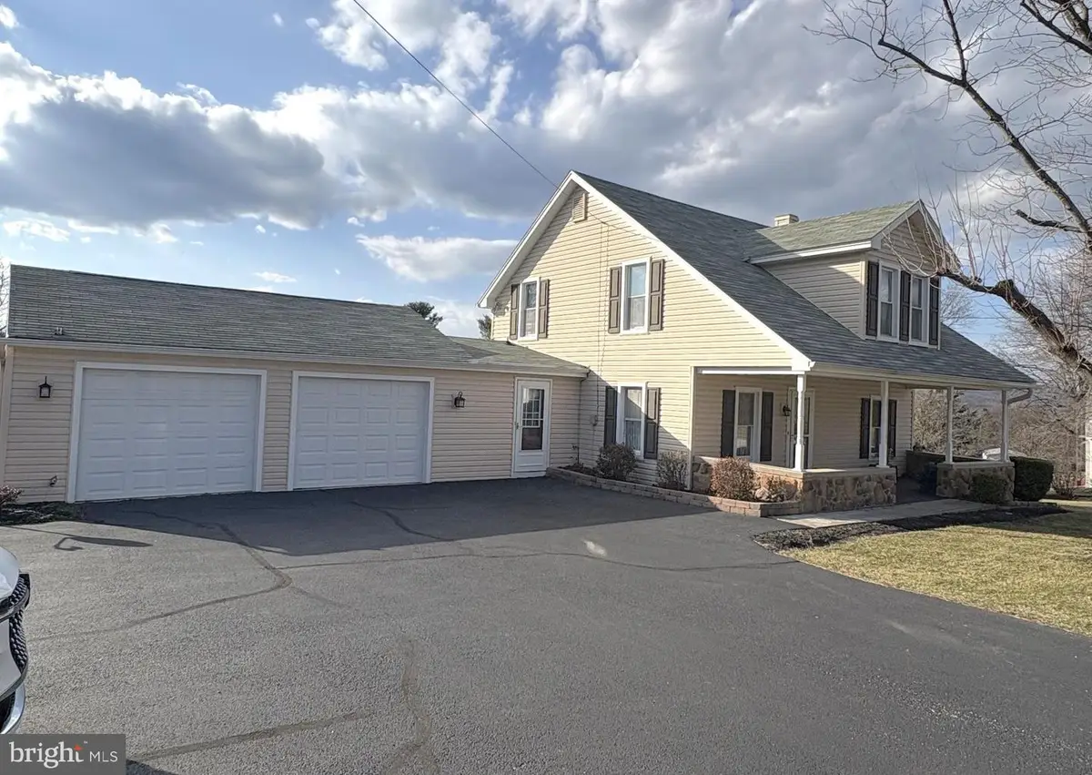 4070 Carlisle Rd, Gardners, PA 17324 - #1