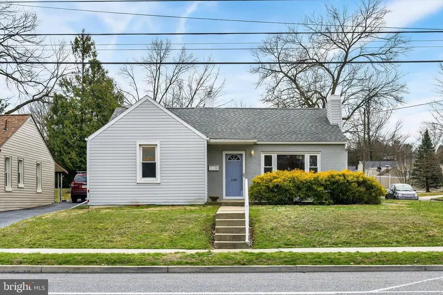 1406 Simpson Ferry Rd, New Cumberland, PA 17070 - #3