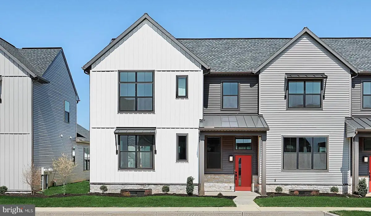 109 Madison Dr, Mechanicsburg, PA 17055 - #1