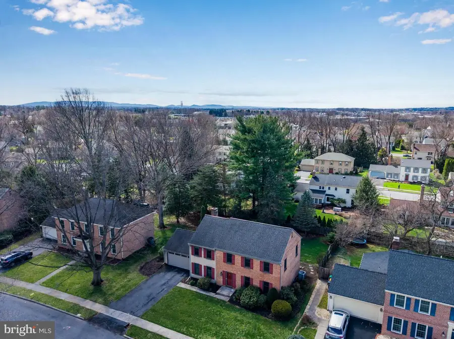 6334 Pennsboro Dr, Mechanicsburg, PA 17050 - #2