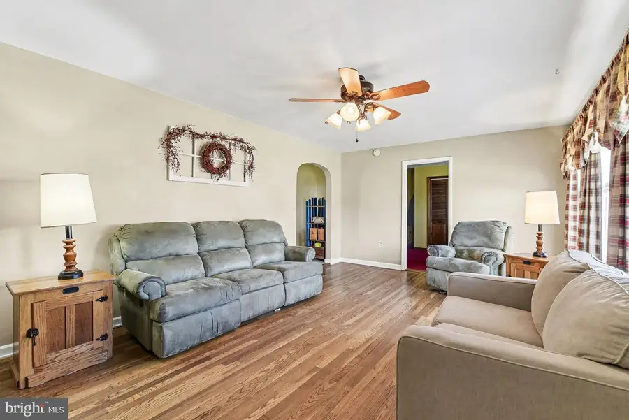 24 Maple Drive, Mechanicsburg, PA 17050 - #2