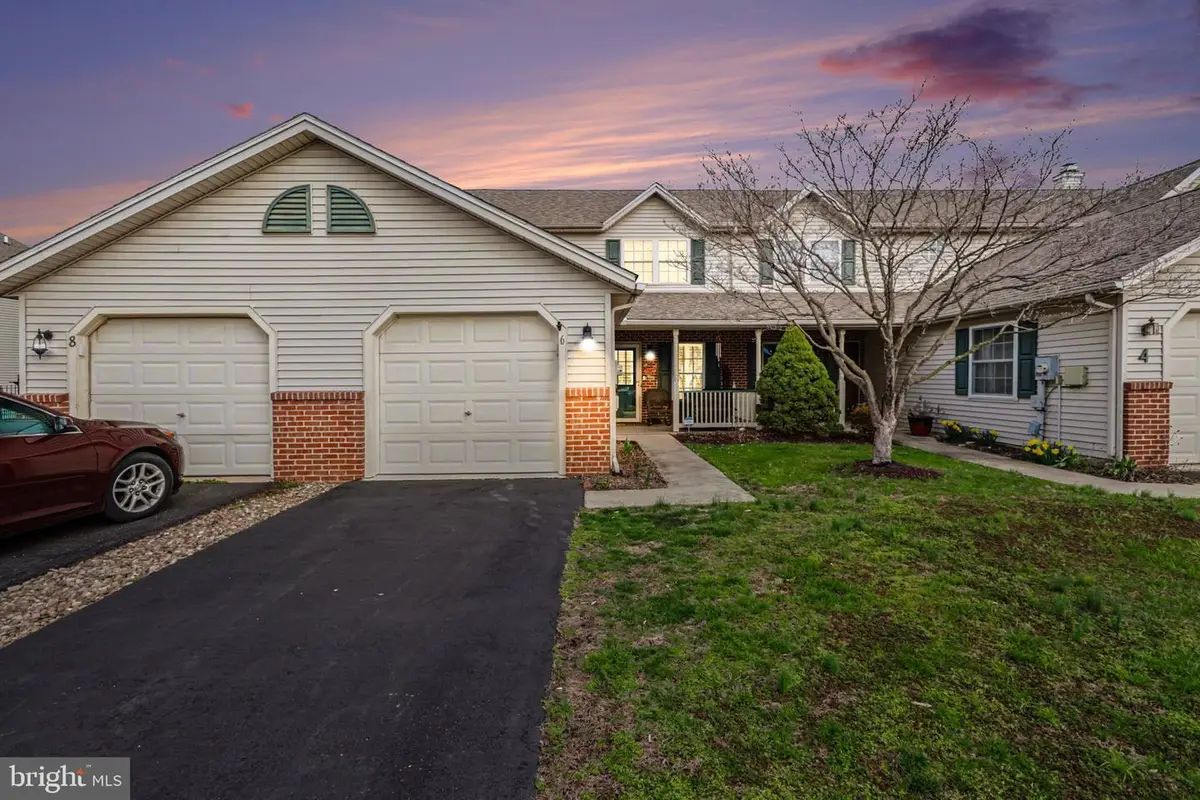 6 Westwood Ct, Enola, PA 17025 - #1