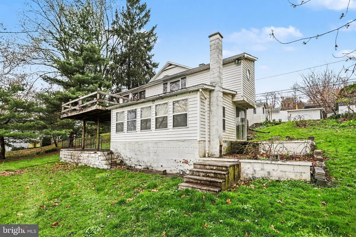 924 River Rd, Marysville, PA 17053 - #1