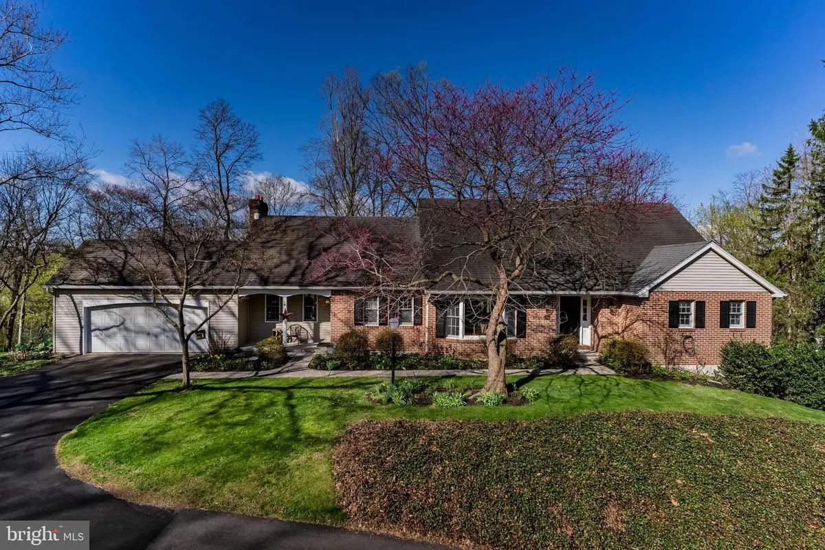 107 Little Run Rd, Camp Hill, PA 17011 - #1