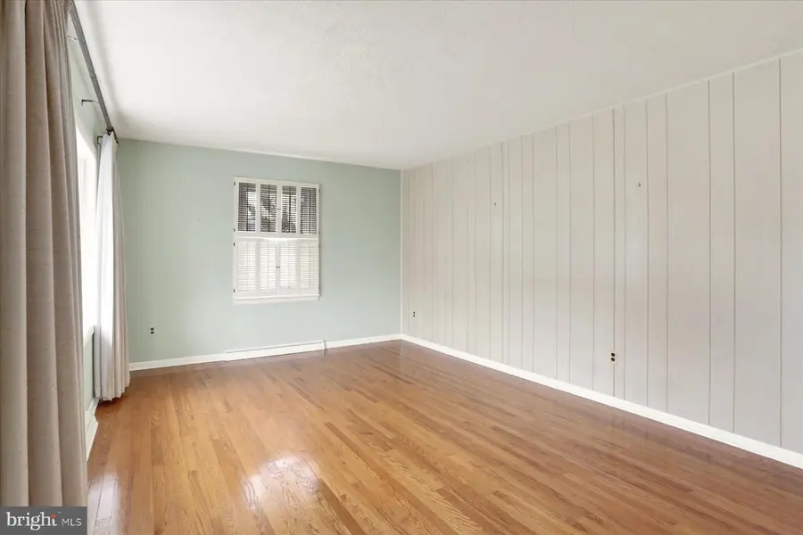 323 Evergreen Street, New Cumberland, PA 17070 - #2