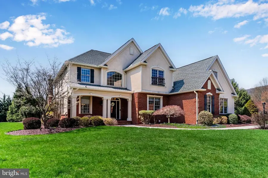 2301 Claridge Ct, Enola, PA 17025 - #2