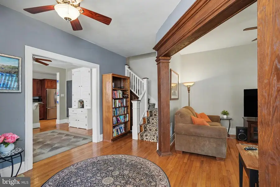 429 W South St, Carlisle, PA 17013 - #3