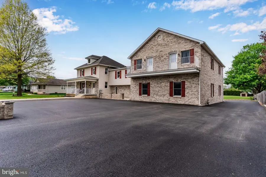 924 W Trindle Road, Mechanicsburg, PA 17055 - #3