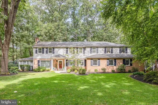 5016 Woodbox Ln, MECHANICSBURG, PA 17055