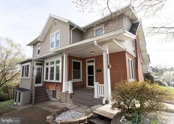 202 Walnut St, LEMOYNE, PA 17043