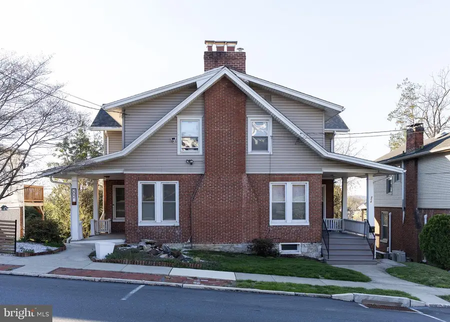 202 Walnut St, Lemoyne, PA 17043 - #3