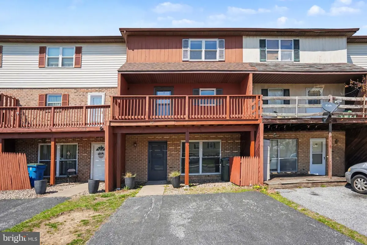 18 Dartmouth Ct, Mechanicsburg, PA 17055 - #1