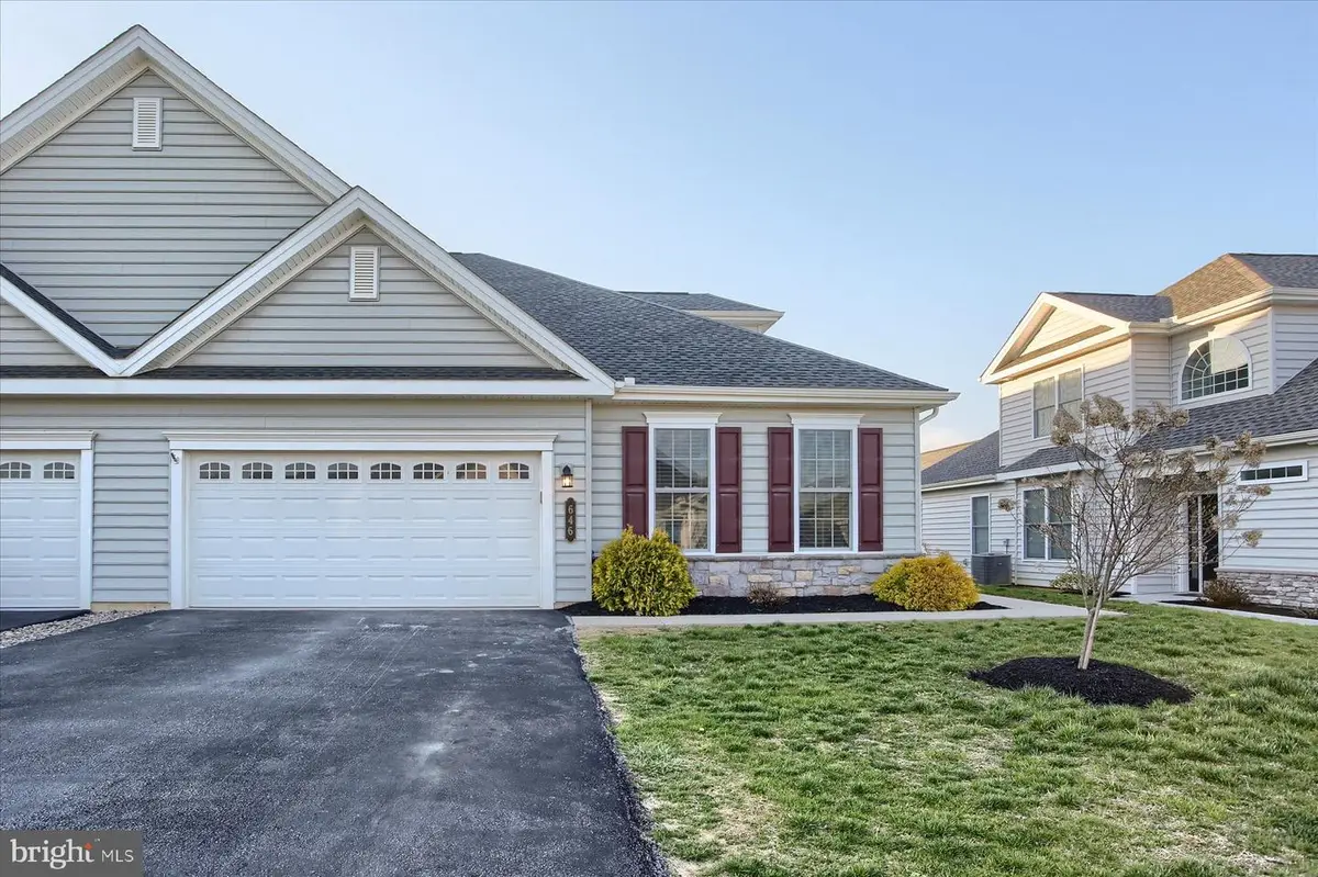 646 Republic Way, Mechanicsburg, PA 17050 - #1